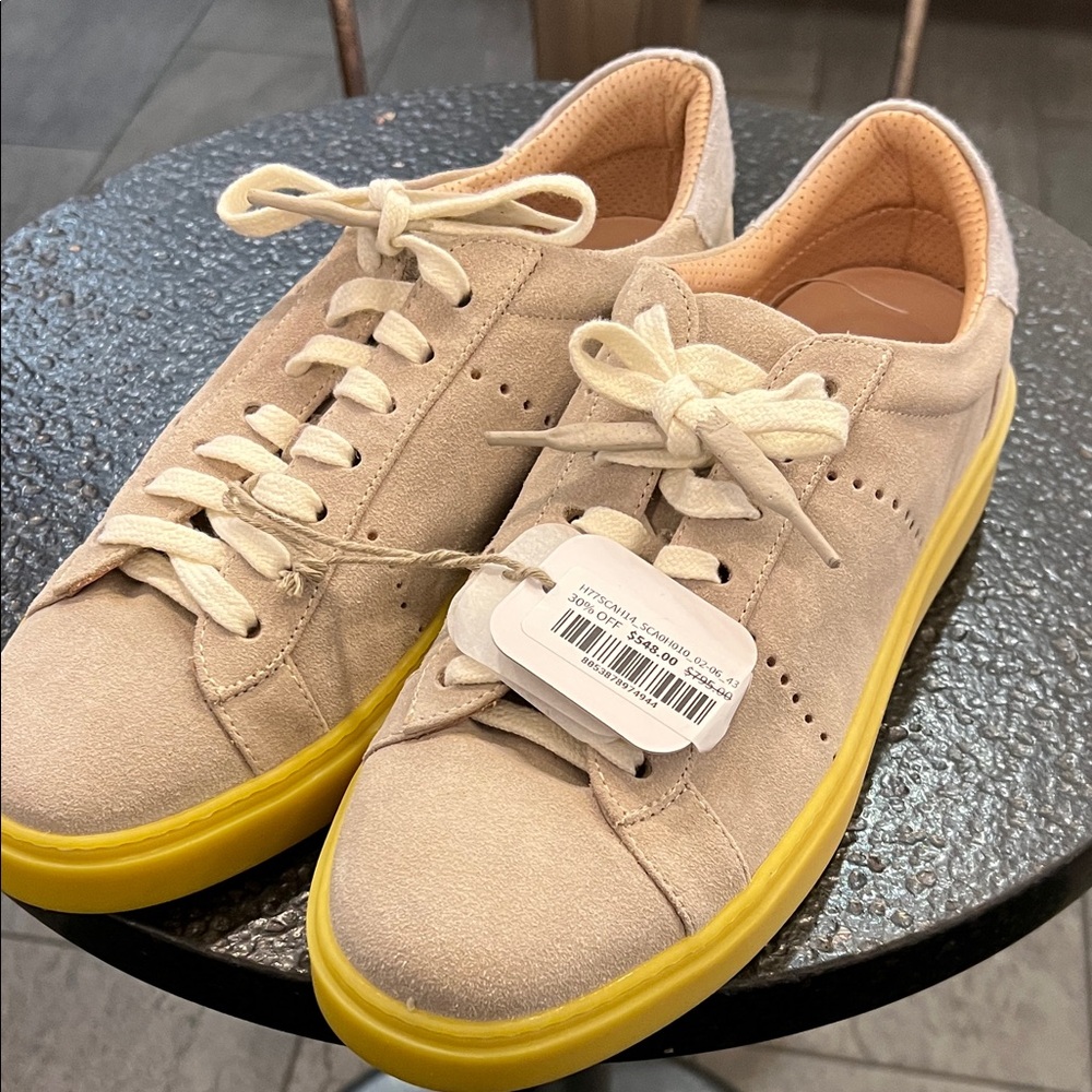Eleventy Beige luxury suede Sneakers